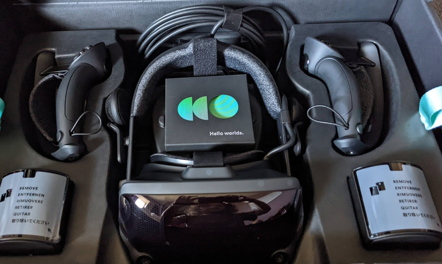 Valve Index fresh out the box